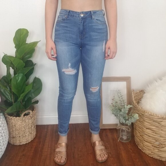 WHOLESALE * 6 JEANS // BOUTIQUE CLOSING // EVERYTHING MUST GO - Picture 9 of 16